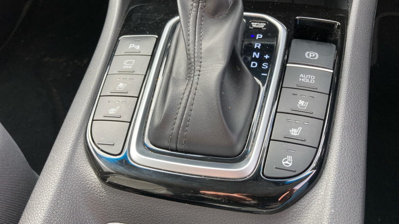 Hyundai IONIQ 1.6 GDi Hybrid Premium SE 5dr DCT Hybrid Hatchback